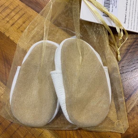 Pankola Infant Shoes- Whales 0-6 months - Picture 3 of 4